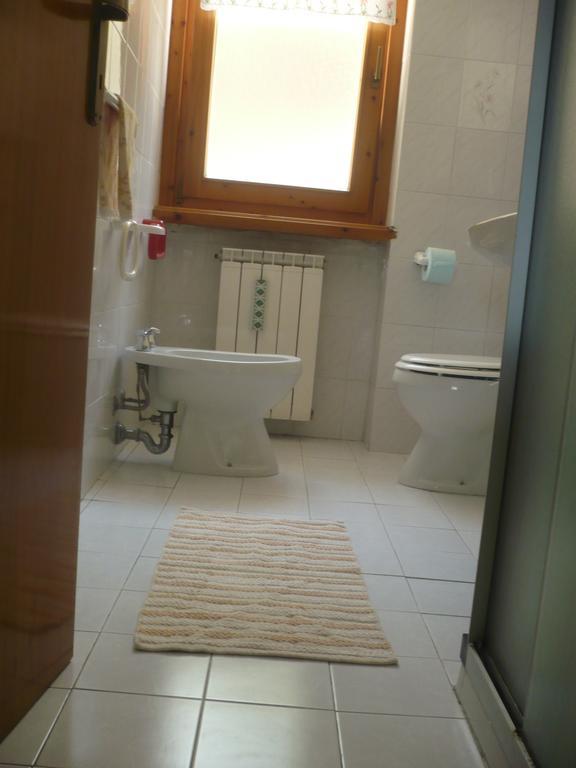 Appartamento Michela Brenzone sul Garda Zimmer foto