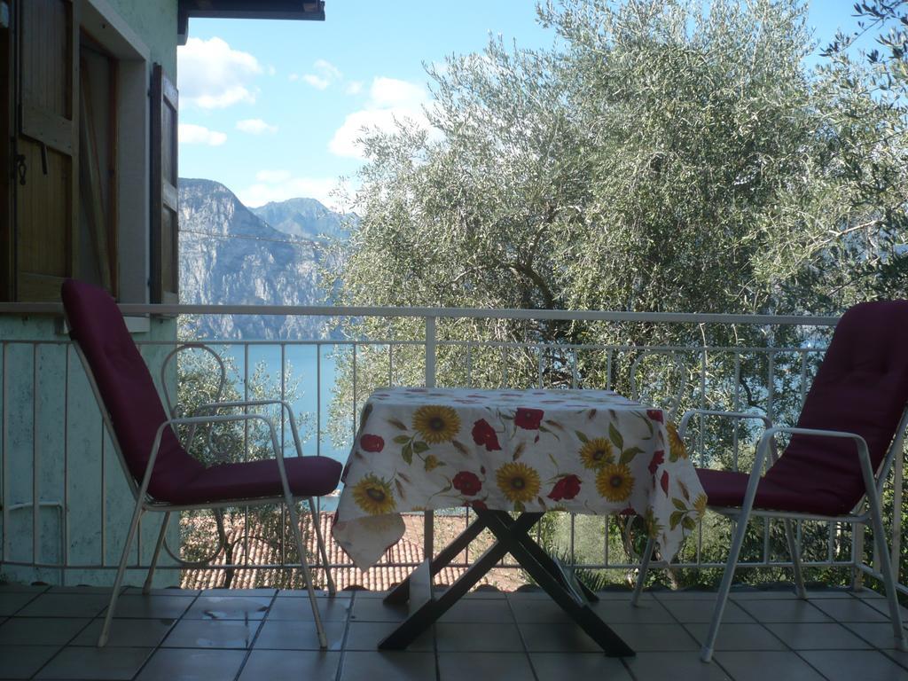 Appartamento Michela Brenzone sul Garda Zimmer foto