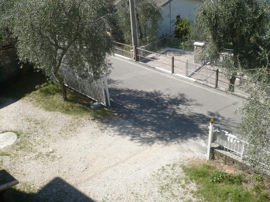 Appartamento Michela Brenzone sul Garda Zimmer foto