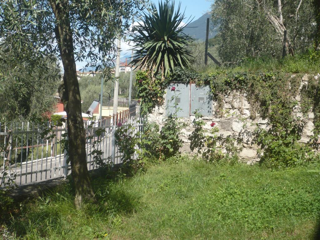 Appartamento Michela Brenzone sul Garda Zimmer foto